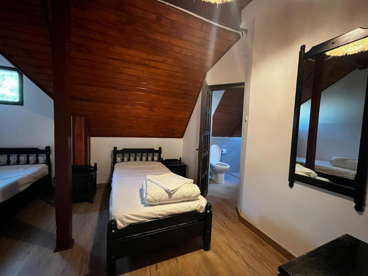 La Conac Hotel Nufaru Exterior photo